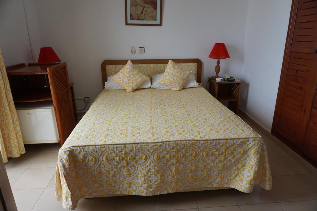Hotel Zelis Asilah Exteriör bild