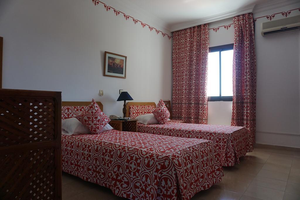 Hotel Zelis Asilah Exteriör bild